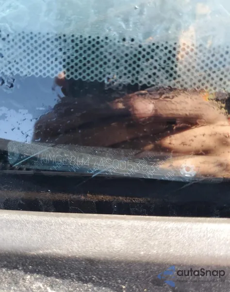 2010 Honda Fit Sport z USA, uszkodzony, nr VIN JHMGE8H47AS005383